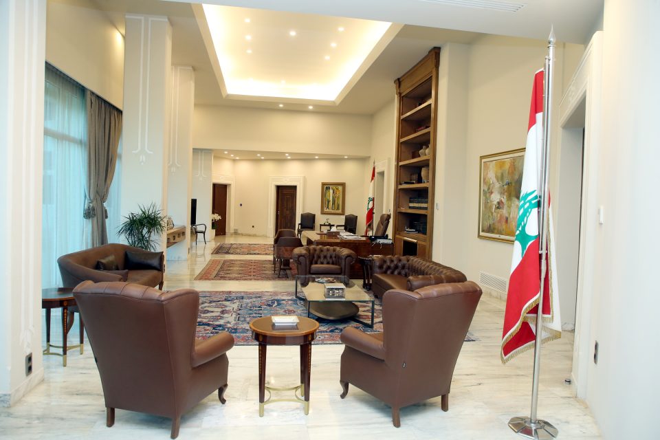 صور مكتب الرئيس